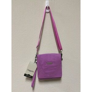 Baggallini Divide Crossbody Bag Purple Lisa Nylon Wristlet DIV776LISA NWT